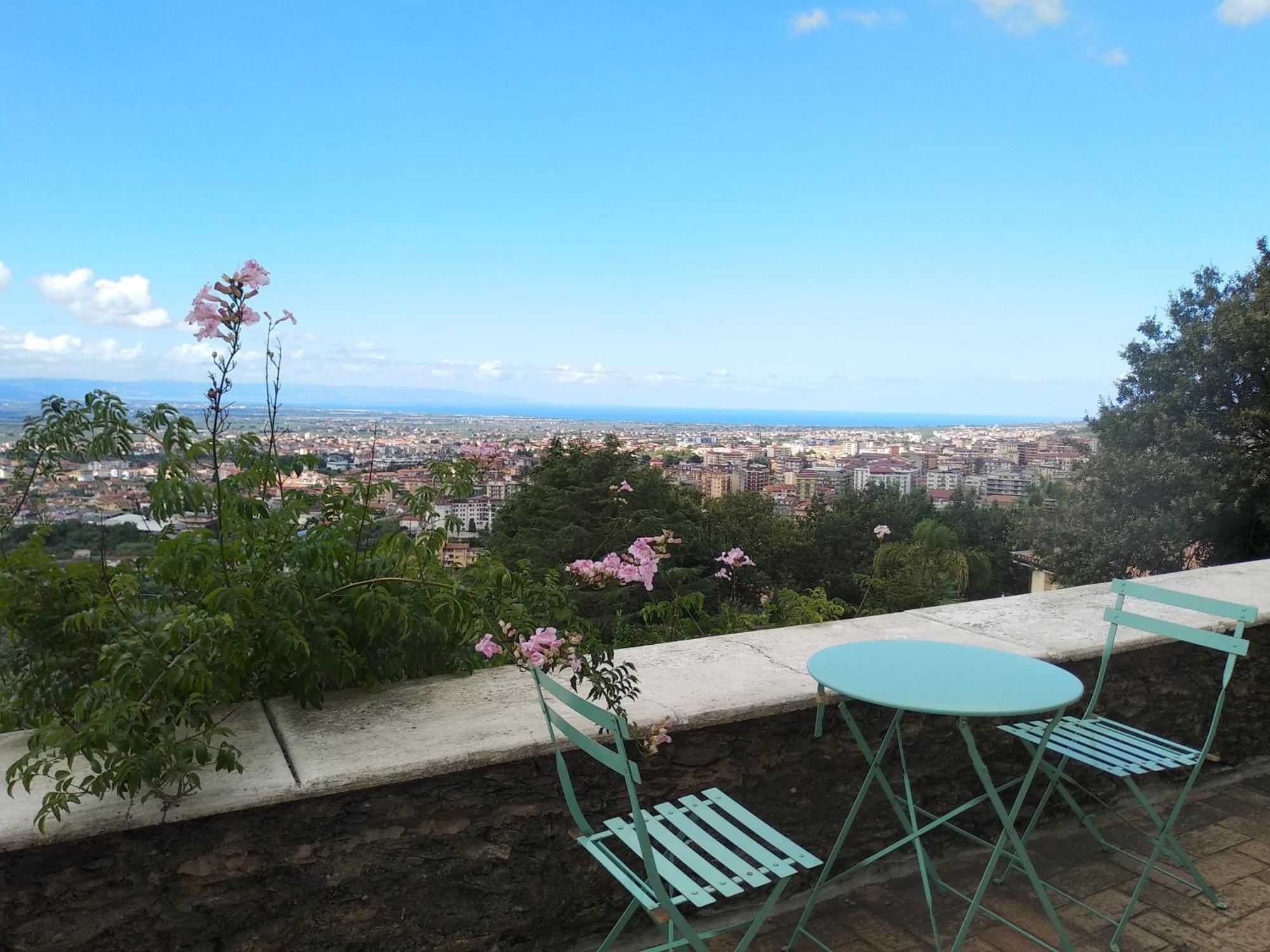 B&B Casa Gemma Lamezia Terme Εξωτερικό φωτογραφία